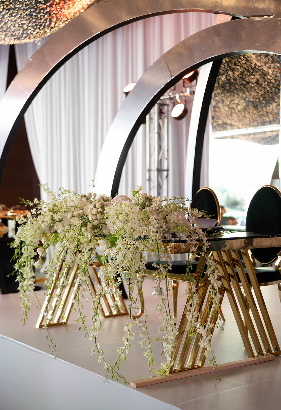 Mesa de novios Deco con cubierta de mármol negro