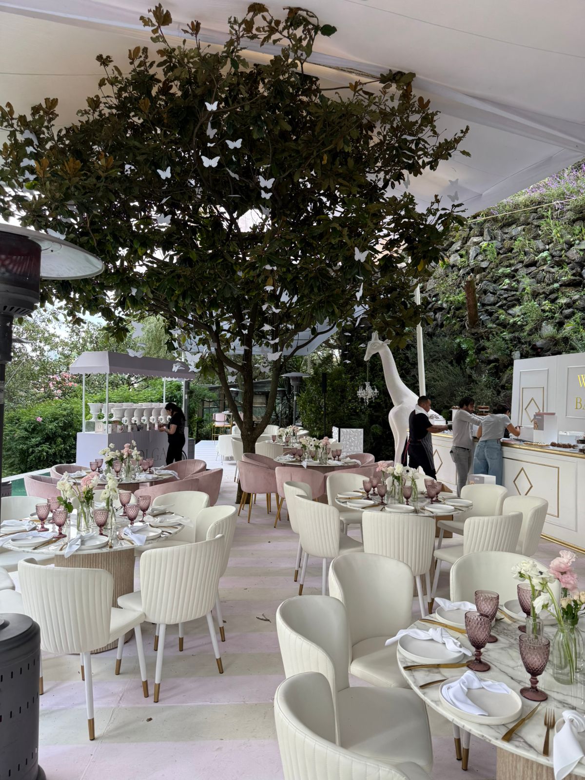 Mesa Mármol Blanco 1.20 con Base Travertino