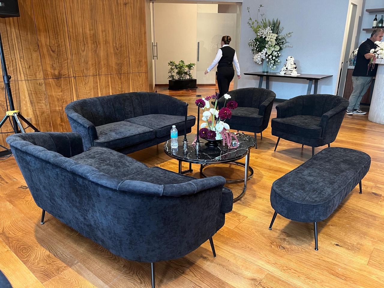 Sala Soho Negra con Mesa Doble de Centro