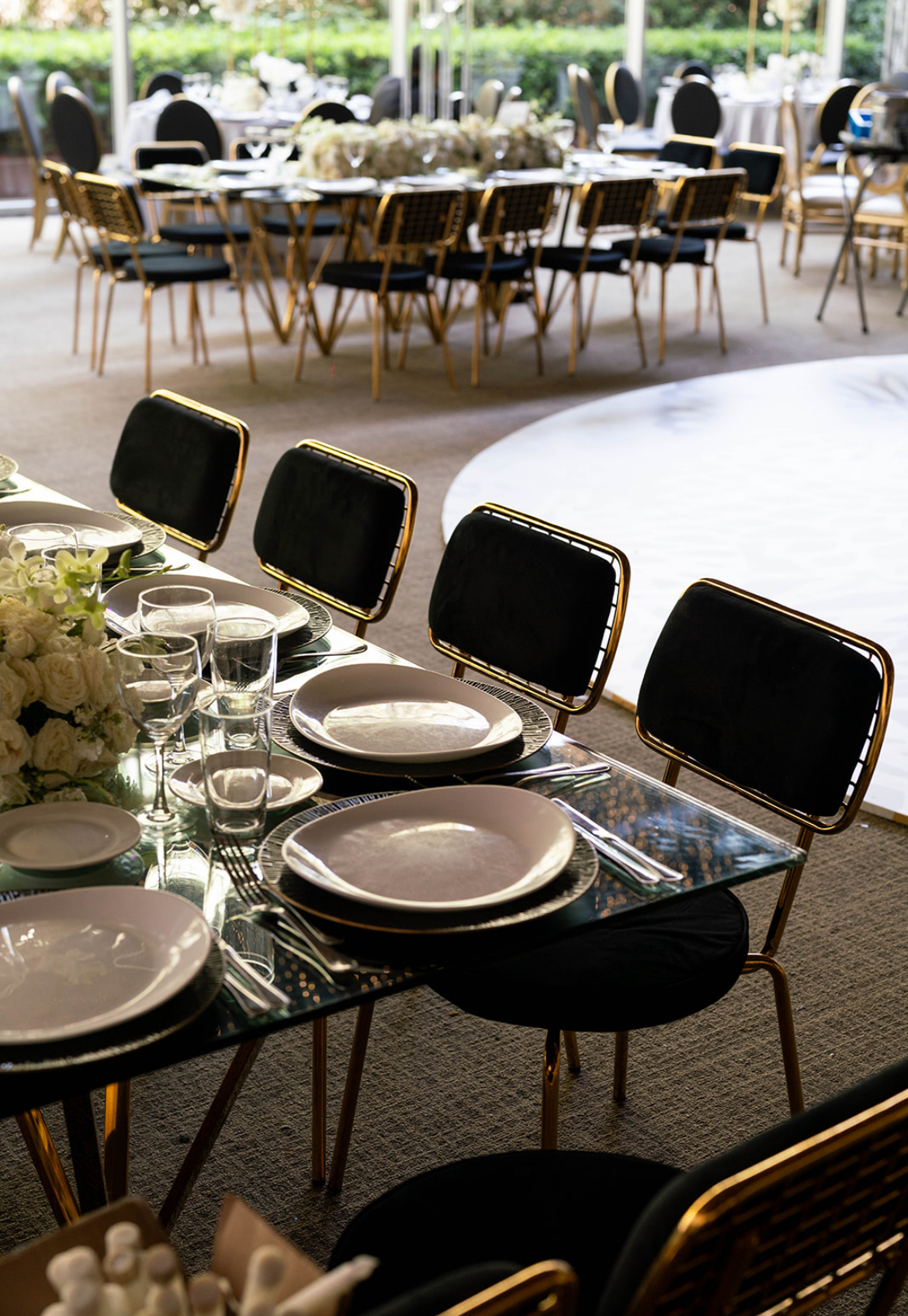 Silla Gatsby dorada con negro